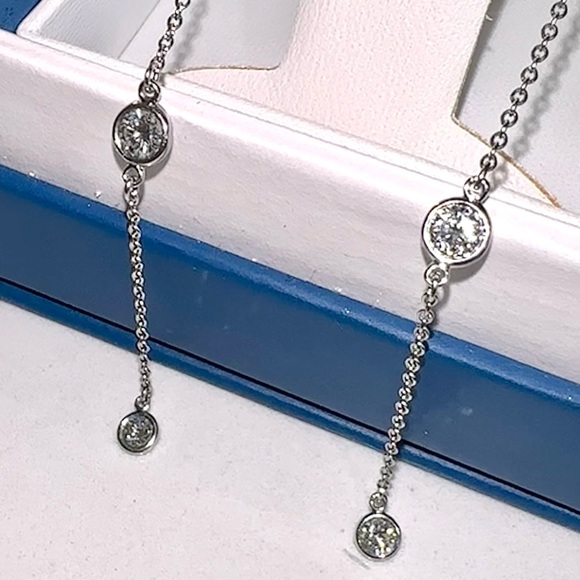 Tiffany & Co .30tcw in Platinum (PT950) Diamond by the Yard Like NEW! - Picture 3 of 16